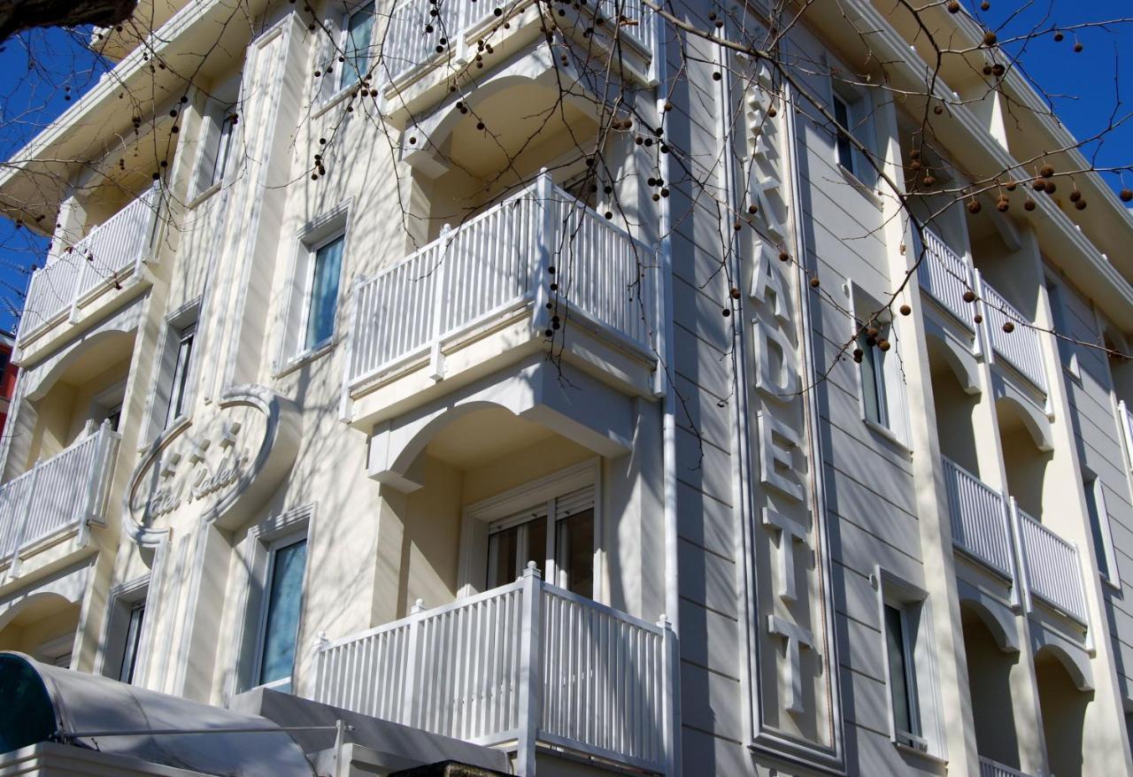 Hotel Kadett Rimini Exteriör bild