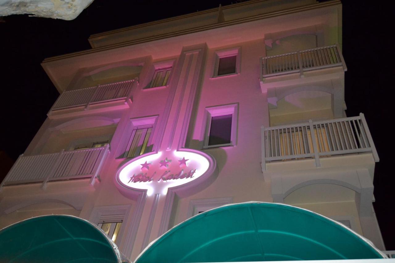 Hotel Kadett Rimini Exteriör bild